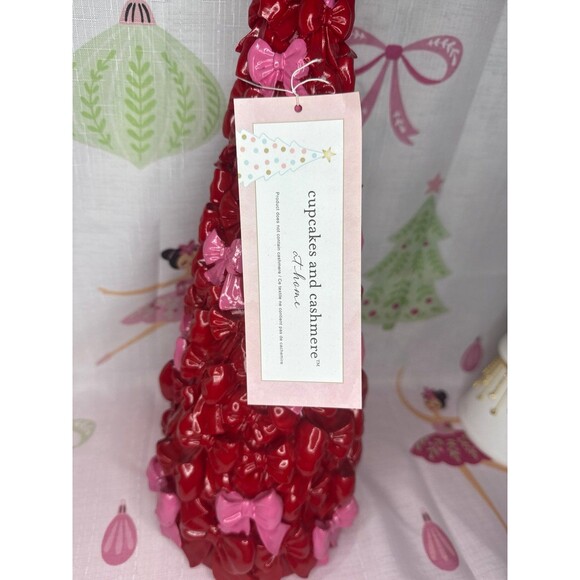 Cupcakes and Cashmere Red and Pink Bow Tree - Picture 6 of 6